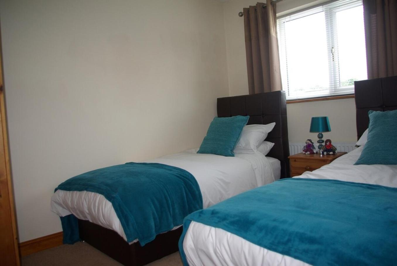 Portland Mews - 3 Bed Holiday Home By Premier Serviced Accommodation リーク エクステリア 写真